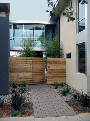 25-Cool-Garden-Wooden-Gates-16.jpg