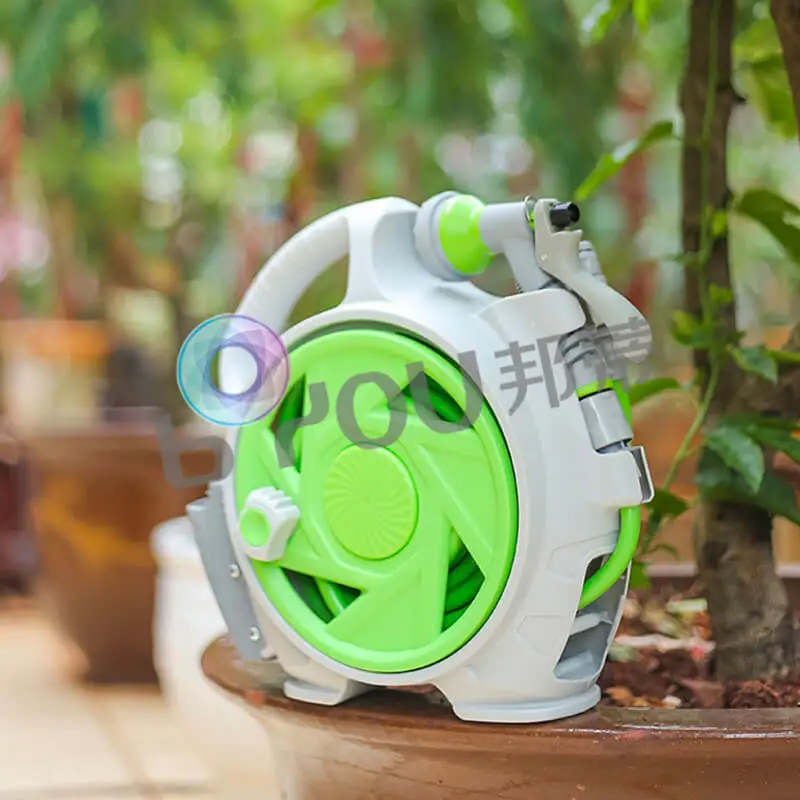15m-retractable-garden-hose-and-reel-with-easy-storage-8
