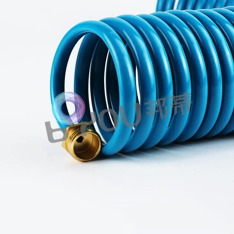 retractable-garden-coil-hose-pipe-with-8-function-water-spray-gun-11