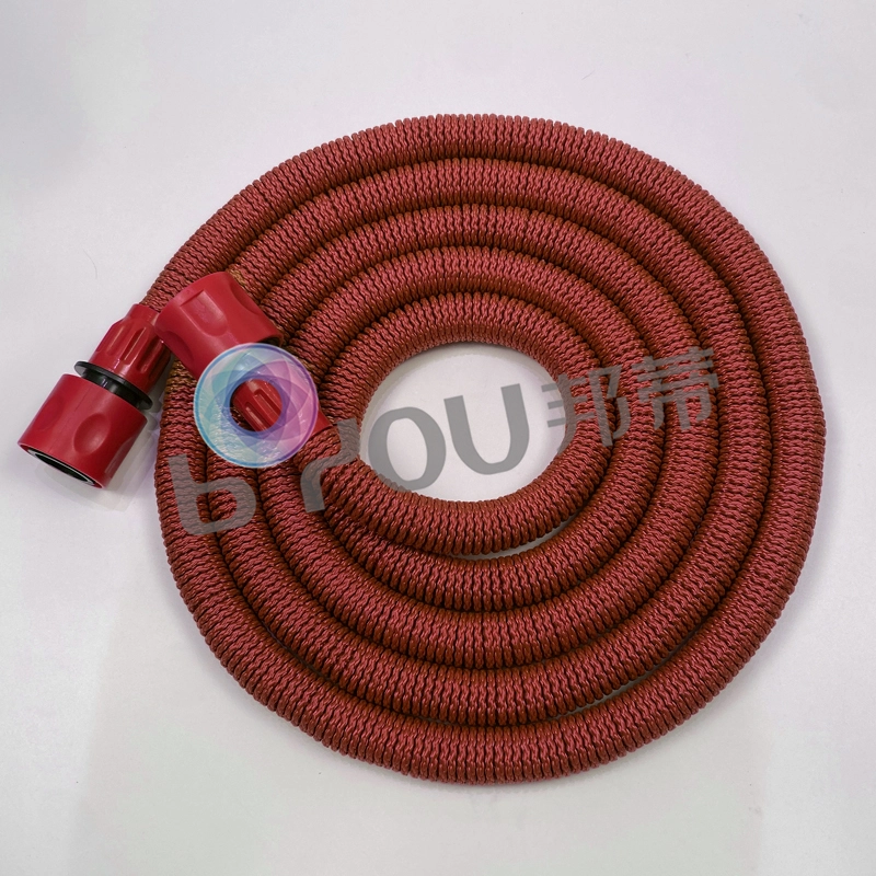 magic-expandbale-garden-hose-with-7-pray-pattens-water-gun-3