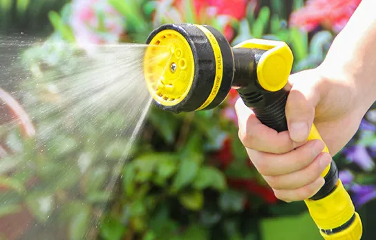 Application of Garden Water Hose Reel Cart Set For Plants Watering